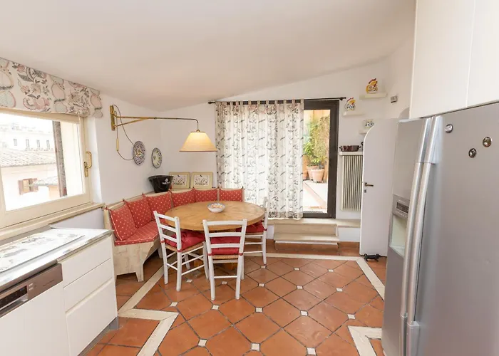 Pantheon Rondanini Luxury Penthouse *