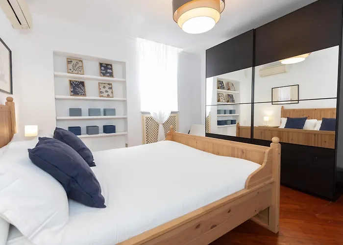 Pantheon Rondanini Luxury Penthouse Рим