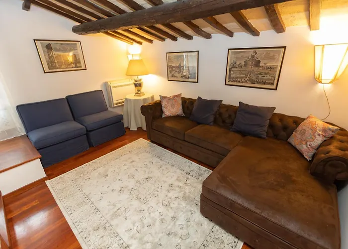 Pantheon Rondanini Luxury Penthouse Рим